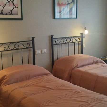 B&B Scalinata Leopardi Ascoli Piceno Exteriör bild